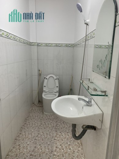4,45 TỶ NHÀ 2 TẦNG OTO GẦN TÊN LỬA NỞ HẬU 6M 88M2 LH 0948362610