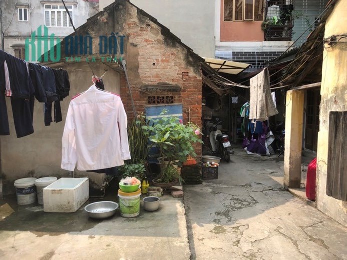 -HOÀNG HOA THÁM-ĐỘI CẤN
157m-c4-mt11,5m-giá 14,9tỷ-ô tô vào nhà