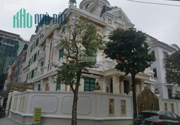 bán gấp căn biệt thự liền kề VIP Trung Tâm Quận Cầu Giấy. Hà Nội, diện tích 185 m2 giá hơn 40 tỷ