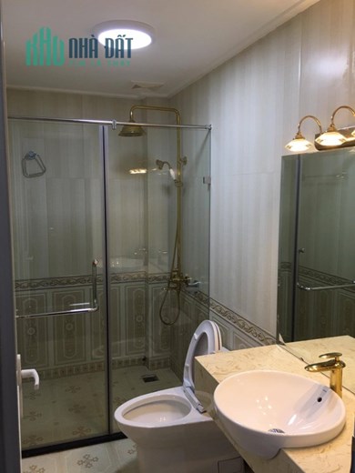 bán nhà ngõ 61 Phạm Tuấn Tài  dt 50m2 x 5 t mt 4,5 m nhà đẹp ô tô 7 chỗ vào 12,5 tỷ