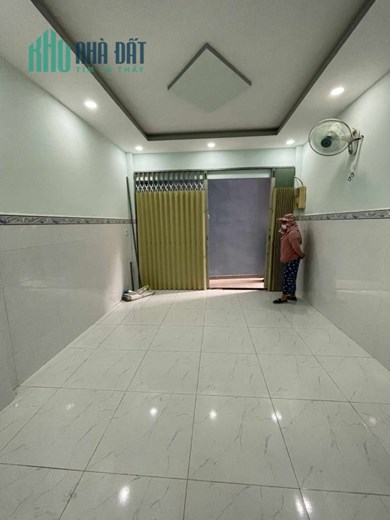 NHÀ QUAN TAN HẺM ÔTÔ NGAY LẠC LONG QUÂN - ÂU CƠ, 27M2, 2 TẦNG, 2PN