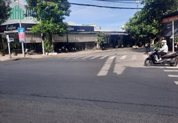 60m2 đất quận Sơn Trà, sau lưng mặt tiền, 1 phút ra đến biển