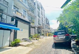 KHU DÂN CƯ ĐỒNG BỘ NGAY TRUNG TÂM - ĐƯỜNG XE HƠI TRÁNH NHAU CAO RÁO SẠCH SẼ- 5P QUA TỚI PHÚ MỸ