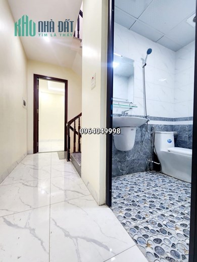 Bán nhà Văn Quán Hà Đông, ngõ rộng ô tô gần, 35m/3.x tỷ.