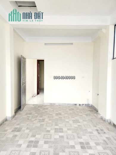 Bán nhà Văn Quán Hà Đông, ngõ rộng ô tô gần, 35m/3.x tỷ.