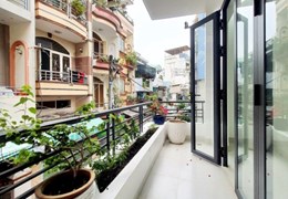 Bán Nhà Hòa Hảo, P5, Q10, Ngang 5.2m x 14m, 4 Tầng, Nhà Đẹp, Hẻm Nhựa 6M,Chỉ 15.5 Tỷ