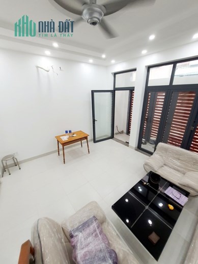 Bán Nhà Hòa Hảo, P5, Q10, Ngang 5.2m x 14m, 4 Tầng, Nhà Đẹp, Hẻm Nhựa 6M,Chỉ 15.5 Tỷ