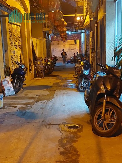 Morning đỗ cửa, Nguyễn Khang 45m, 5T, 6PN, đầu tư cực tốt, chỉ 7 tỷ
