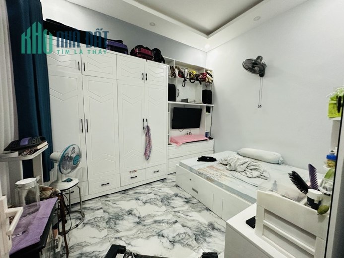 Bán Nhà Đẹp Ở Ngay Thạch Lam, Tân Phú, Ngang 5m, Hẻm Xe Hơi, Chỉ 4.6 Tỷ