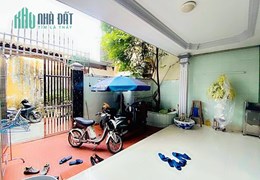 Bán nhà Lạch Tray, 90m 3.5 tầng sân cổng riêng GIÁ 4.2 tỉ ngay trung tâm