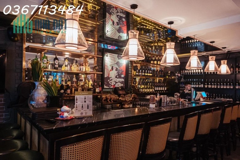 Mình cần sang nhượng quán cafe kiêm nhà hàng tại phố cổ 15 Đào Duy Từ, Hoàn Kiếm, Hà Nội
