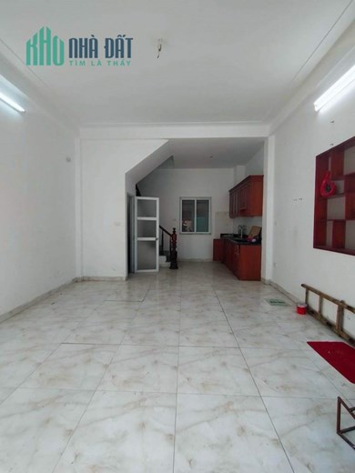 BÁN NHÀ PHÚC LỢI , LONG BIÊN . 30M x 5 TẦNG . GIÁ 2.8 TỶ . GARA Ô TÔ , NGÕ THÔNG .