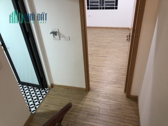 Bán Gấp nhà Văn Chương Tôn Đức Thắng 15m ôtô KDOL 45m 5 Tg MT 4m hơn tỷ LHCC.