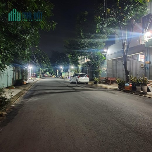 Bán gấp nhà 54m 4 tầng khu phân lô hẻm nhựa 7m, cách Khu ĐT Vạn Phúc 600m