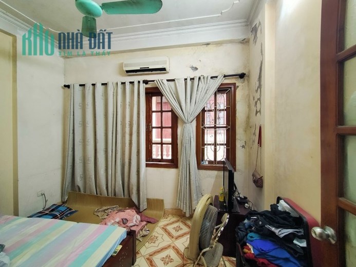 Bán nhà Nguyễn Văn Cừ,Long Biên 4 tầng,34m,Mt4.3m oto vào nhà hơn 3tỷ