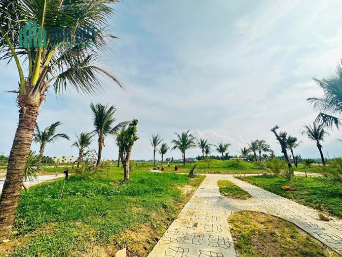 Bán đất mặt tiền QL1A dự án Grand Việt Hưng cạnh siêu thị GO! đang xây