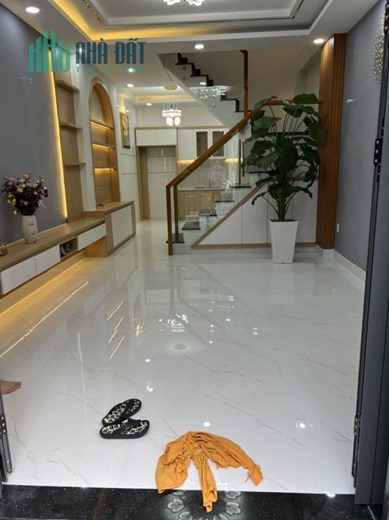 🔥 Nhà 4 tầng hẻm xe hơi chỉ nhỉnh 5 tỷ 🔥
