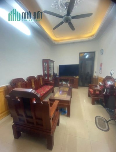 Nhà đẹp thông số đẹp, hoàng cầu đống đa, 45m 4 tầng chỉ 6,9 tỷ TL mạnh