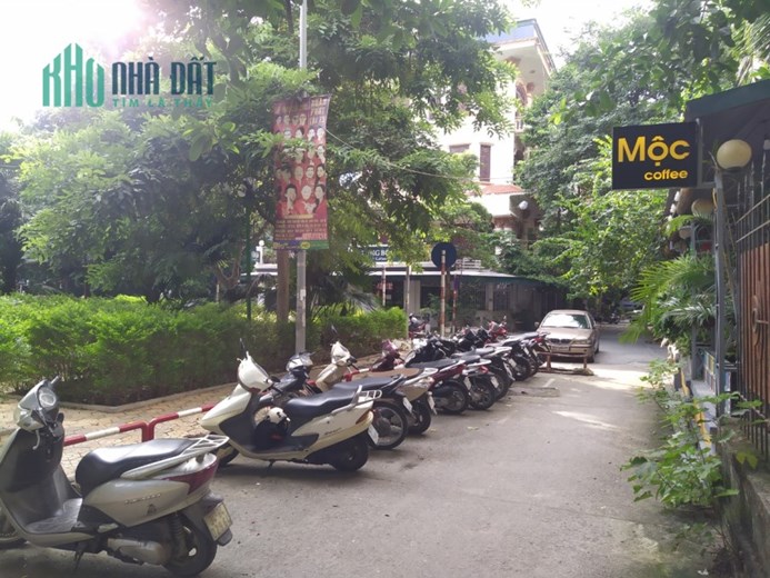 Hoàng Cầu, ô tô qua nhà, lô góc, ngõ thông, sát vườn hoa, ở & kinh doanh đều tốt, nhỉnh 8 tỷ