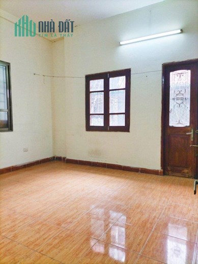 Hoàng Cầu, ô tô qua nhà, lô góc, ngõ thông, sát vườn hoa, ở & kinh doanh đều tốt, nhỉnh 8 tỷ