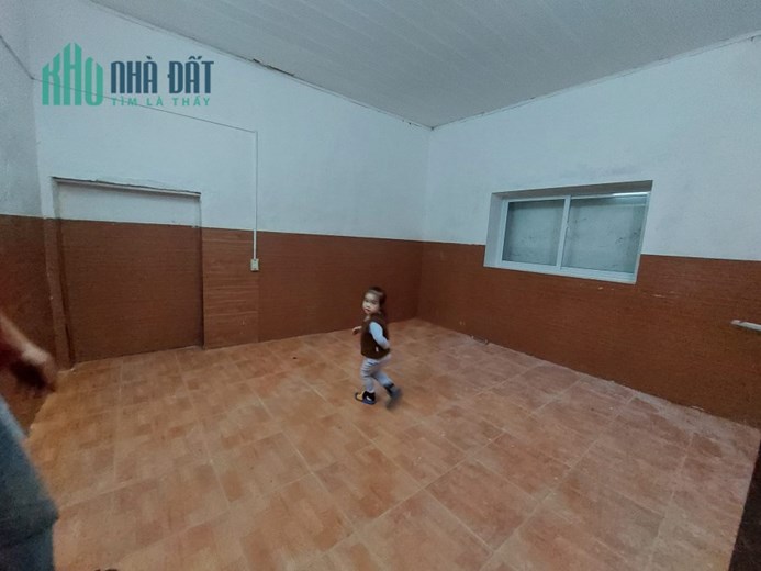Cho thuê nhà, HGĐ, Ở nhóm, 80m2, 2T,  5PKK, 8,5tr, Cổ Nhuế