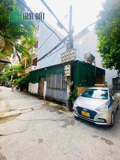 Bán Đất Phố Nguyễn Khánh Toàn 72m2, lô góc mặt tiền rộng, ô tô tránh đậu đỗ ngày đêm, giá cho các