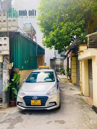 Bán Đất Phố Nguyễn Khánh Toàn 72m2, lô góc mặt tiền rộng, ô tô tránh đậu đỗ ngày đêm, giá cho các