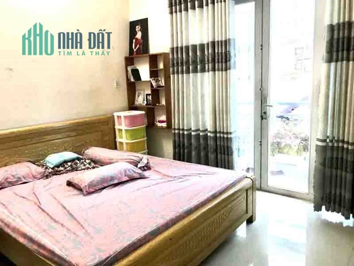 Bán Nhà Hiệp Bình, Hiệp Bình Chánh Thủ Đức 52m2,3T,4PN Chỉ Hơn 5 Tỷ Hiếm Có