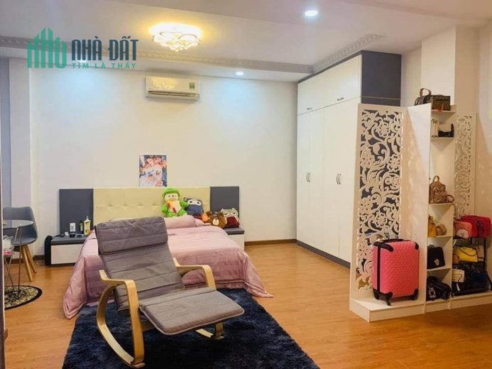 HIẾM, RẺ, NHÀ LÊ VĂN LƯƠNG, QUẬN 7, 2 TẦNG, ĐƯỜNG 8M, Ô TÔ NGỦ TRONG NHÀ, 5X20M, 4.7 TỶ