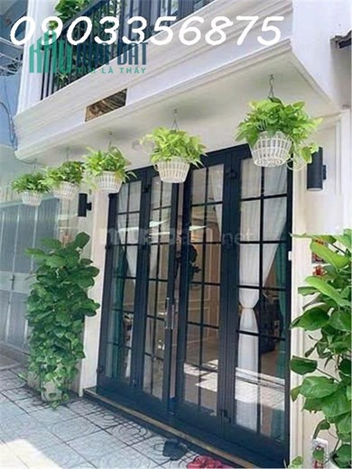 NGÔ GIA TỰ QUẬN 10- 60M-3TẦNG-HẺM BA GÁC-NHÀ NÁT-TIỆN XÂY MỚI NHỈNH 5TỶ