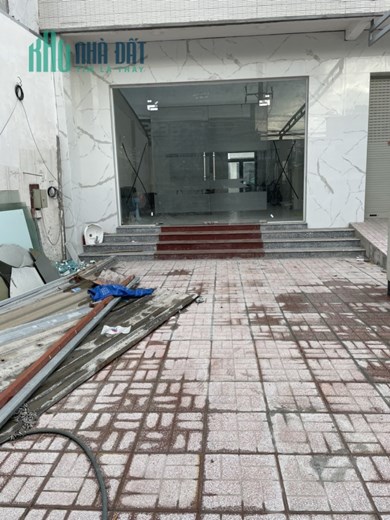 Cho thuê 2 căn nhà MT Quốc Lộ 50 Bình Hưng, 600m 120tr/th. Lh:0986225711