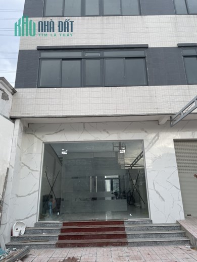Cho thuê 2 căn nhà MT Quốc Lộ 50 Bình Hưng, 600m 120tr/th. Lh:0986225711