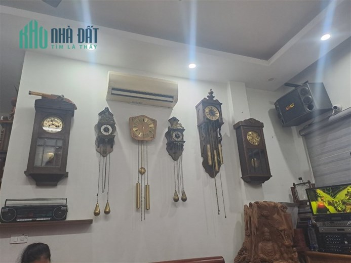 Bán Nhà Phố Đường Láng Quận Đống Đa. 44m Xây 5 Tầng Mặt Tiền 5.15m Nhỉnh 11 Tỷ. Cam Kết Ảnh Thật Mô