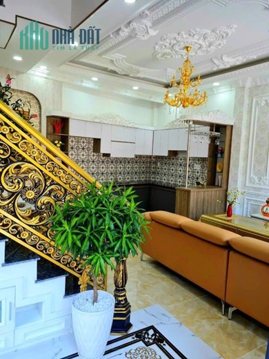Bán nhà mặt tiền Hồ Văn Long - Lê Trọng Tấn, giáp KCN Tân Bình, 5x20m, 3T 4PN, 8.2 tỷ