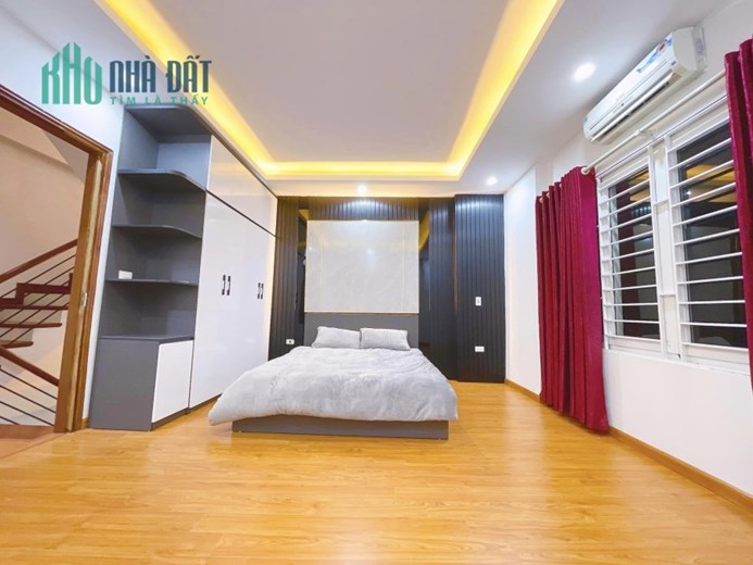 Nhà phố Láng Hạ ,mới đẹp lung linh  lô góc,ở Sướng ,38  m- 4.9 tỷ