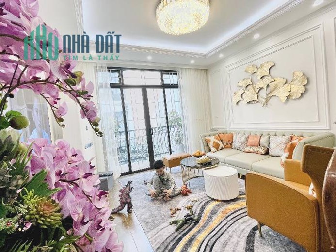 TRUNG TÂM THANH XUÂN-PHÂN LÔ QUÂN ĐỘI-3 BƯỚC CHÂN RA PHỐ 62M NHỈNH 9TY