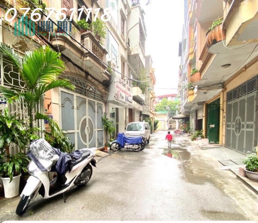 Bán nhà Nguyễn Văn Cừ,ô tô tránh vòng quanh,2 thoáng,65m*5T,MT4.5m,8 tỷ dư