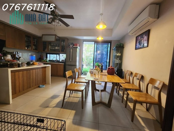 Bán nhà Nguyễn Văn Cừ,ô tô tránh vòng quanh,2 thoáng,65m*5T,MT4.5m,8 tỷ dư
