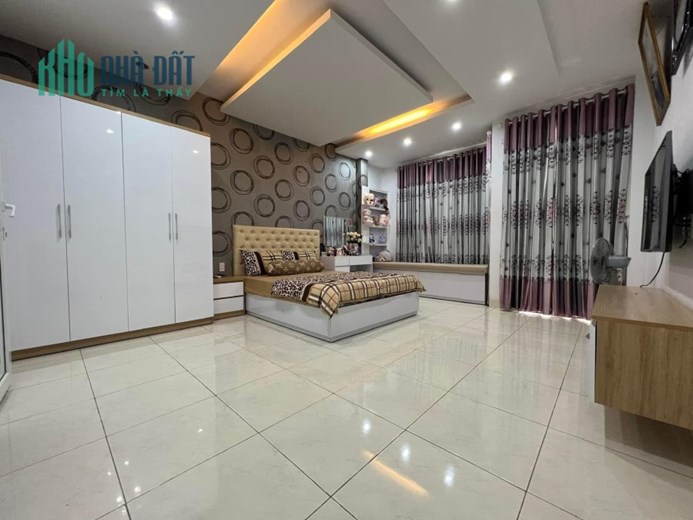 Bán nhà 3 tầng MT Nguyễn đức cảnh, phường thuận Phước, quận hải châu, Đà Nẵng.
