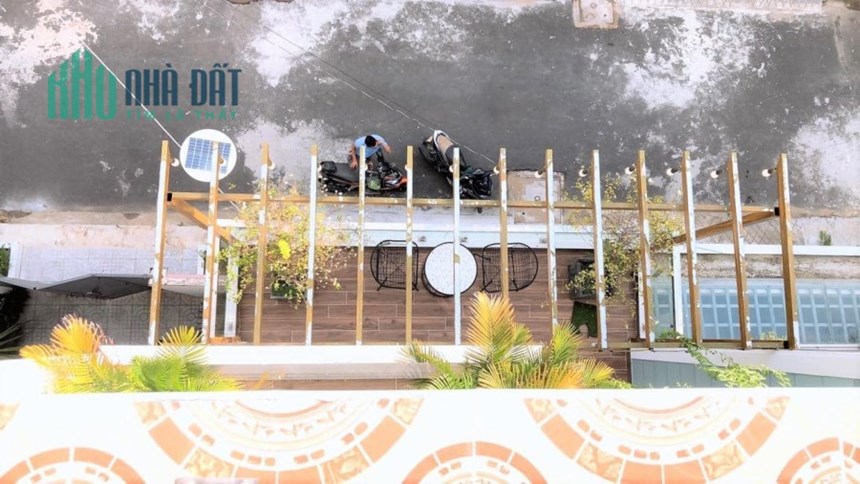NHÀ ĐẸP KHU PHÂN LÔ ĐỒNG BỘ-NỘI THẤT XỊN DỌN VÀO Ở NGAY 
CHUYÊN MÔI GIỚI QUẬN 7, QUẬN 8, NHÀ BÈ-