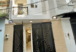 Nhà đẹp 3 tầng gần Khu Bàu Cát sầm uất - 8,6 tỷ
