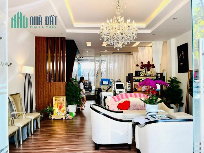 Chủ kẹt tiền bán gấp nhà mặt tiền đường A2,trục đường đắc địa nhất Vĩnh Điềm Trung,Giá chỉ 8ty3