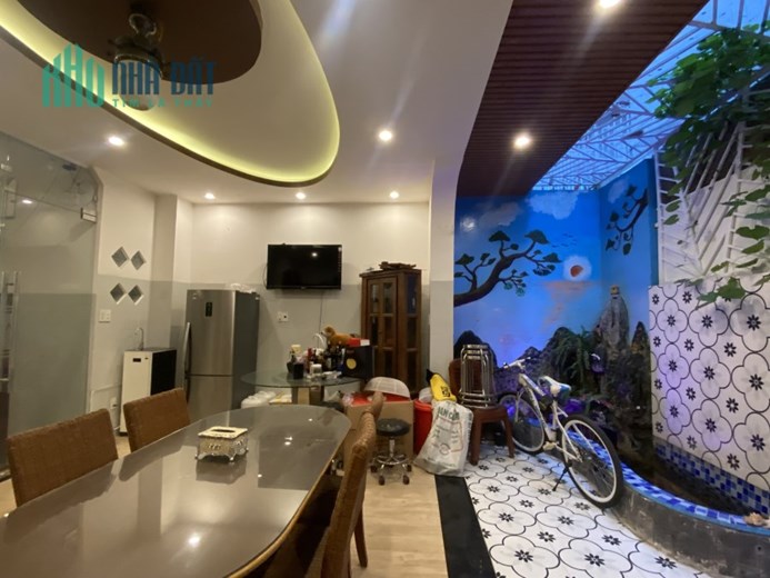 Chủ kẹt tiền bán gấp nhà mặt tiền đường A2,trục đường đắc địa nhất Vĩnh Điềm Trung,Giá chỉ 8ty3