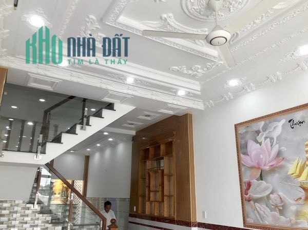 79m2 5 tầng trên 5 tỷ Bùi Văn Ngữ Hiệp Thành Quận 12 TPHCM