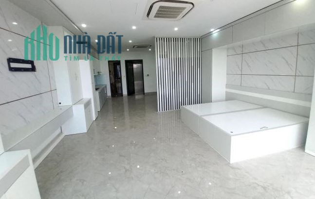 Mình có Nhà cần bán ở Xuân Thủy, Cầu Giấy 60mm2, giá 13,8 tỷ.
