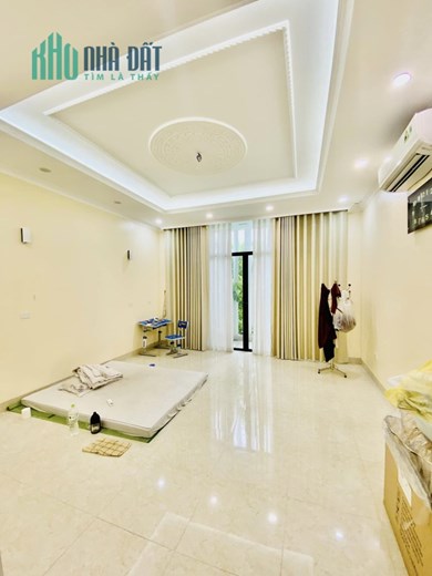 SIÊU PHẨM! PHÂN LÔ NHÀ Ở QUỐC HỘI - LƯƠNG THẾ VINH - NAM TỪ LIÊM - 70m2 - Ô TÔ - KINH DOANH