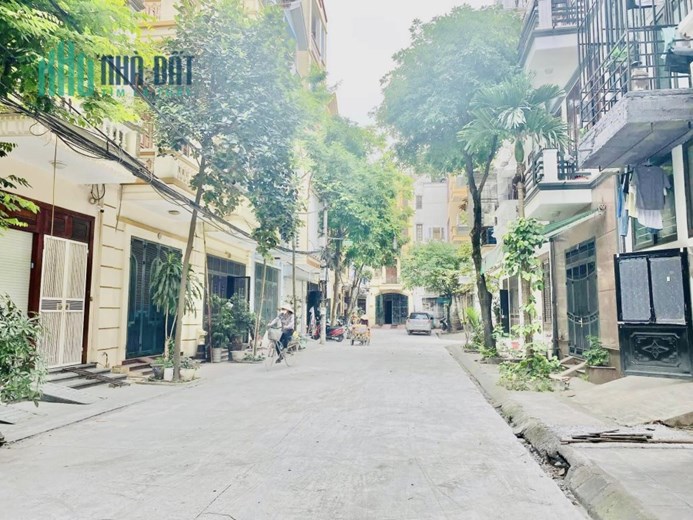 SIÊU PHẨM! PHÂN LÔ NHÀ Ở QUỐC HỘI - LƯƠNG THẾ VINH - NAM TỪ LIÊM - 70m2 - Ô TÔ - KINH DOANH