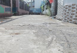 LÔ GÓC 2 MẶT TIỀN XE HƠI TỚI NHÀ 7X11 3 TẦNG KIÊN CỐ THU NHẬP 10TR/THÁNG 
CHUYÊN MÔI GIỚI QUẬN 7,