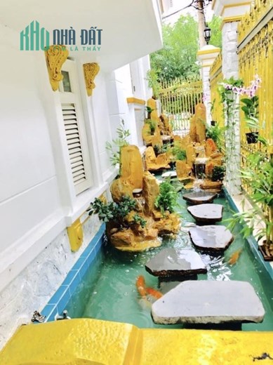CUNG ĐIỆN HOÀNG GIA SÁT VÁCH QUẬN 7 CÓ 1-0-2 GÓC 2 MẶT TIỀN 187m2 NGANG 10M chỉ 42,5 tỷ