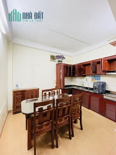 NGUYỄN TRÃI - LÔ GÓC - 50M2 X 4 TẦNG - MT 4M - NỞ HẬU ĐẸP - 4 NGỦ - NHỈNH 5 TỶ